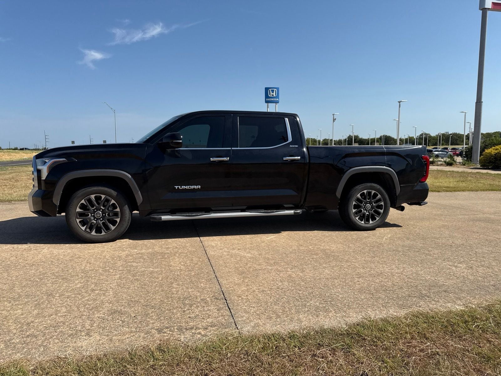 2023 Toyota Tundra Limited