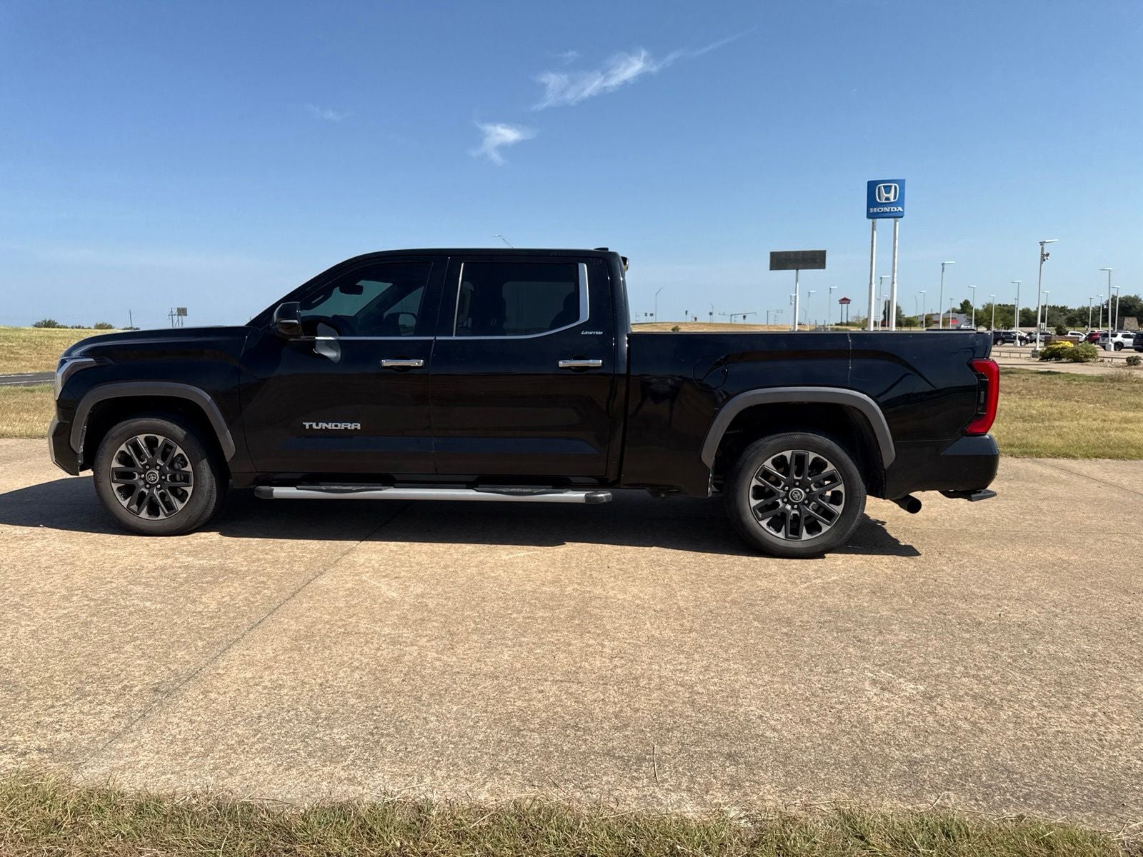 2023 Toyota Tundra Limited