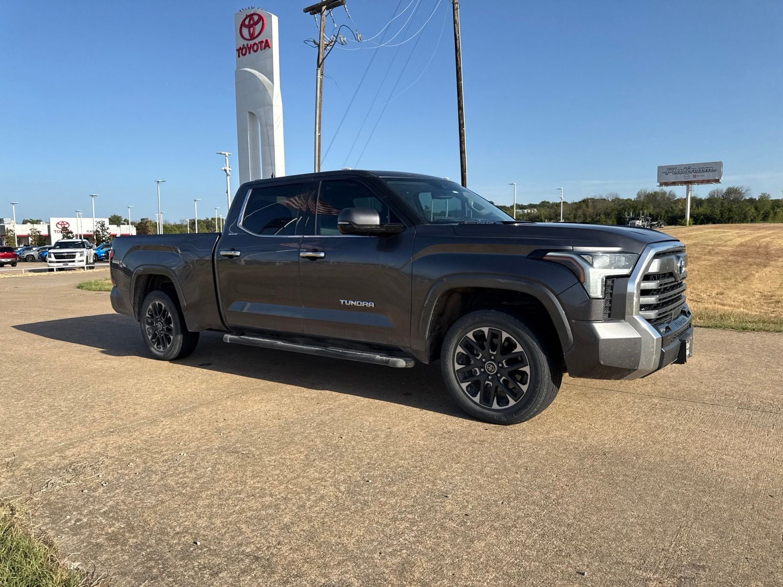 2022 Toyota Tundra Hybrid Limited