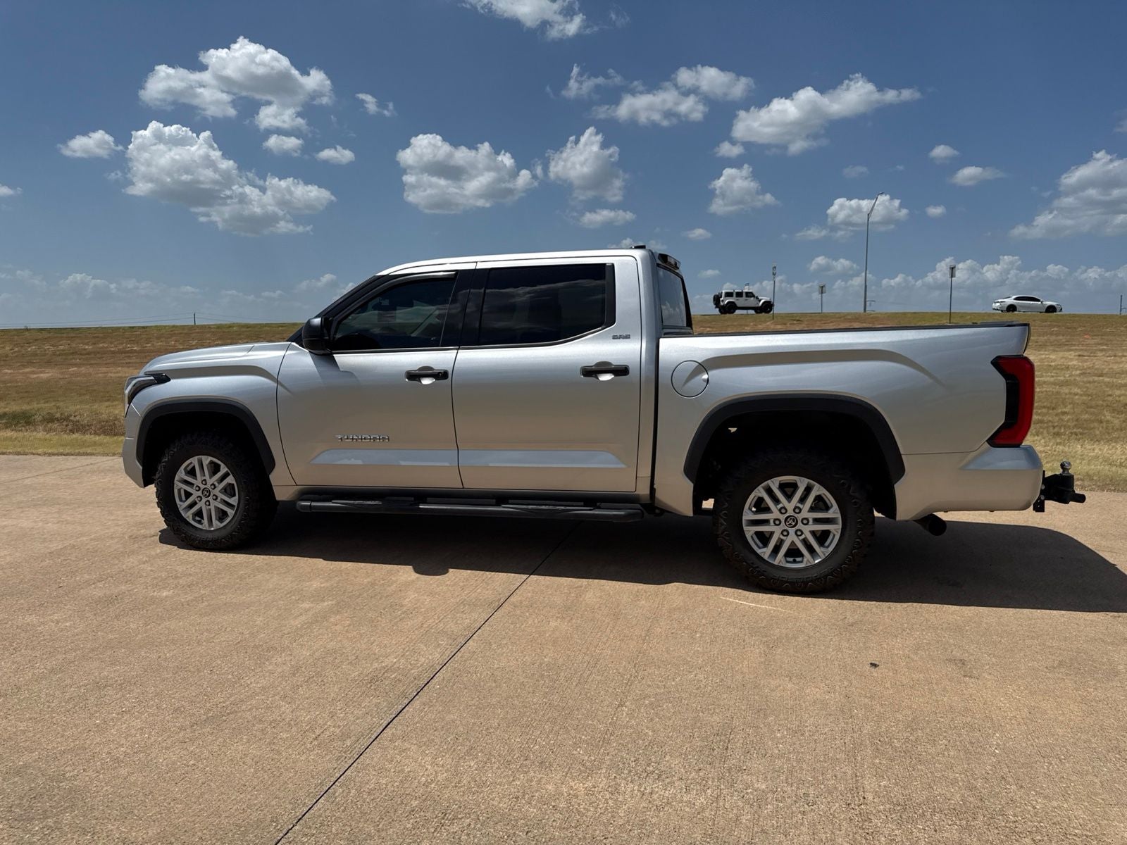 2022 Toyota Tundra SR5