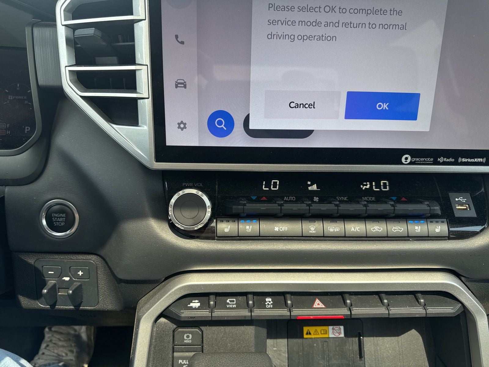 2022 Toyota Tundra Platinum