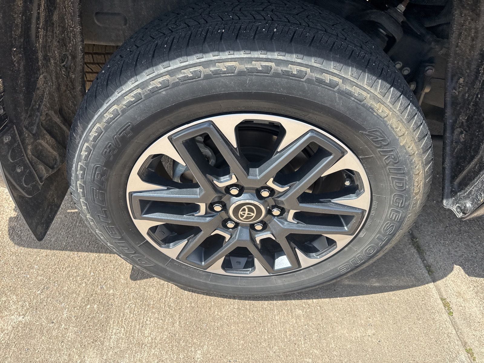 2022 Toyota Tundra Platinum