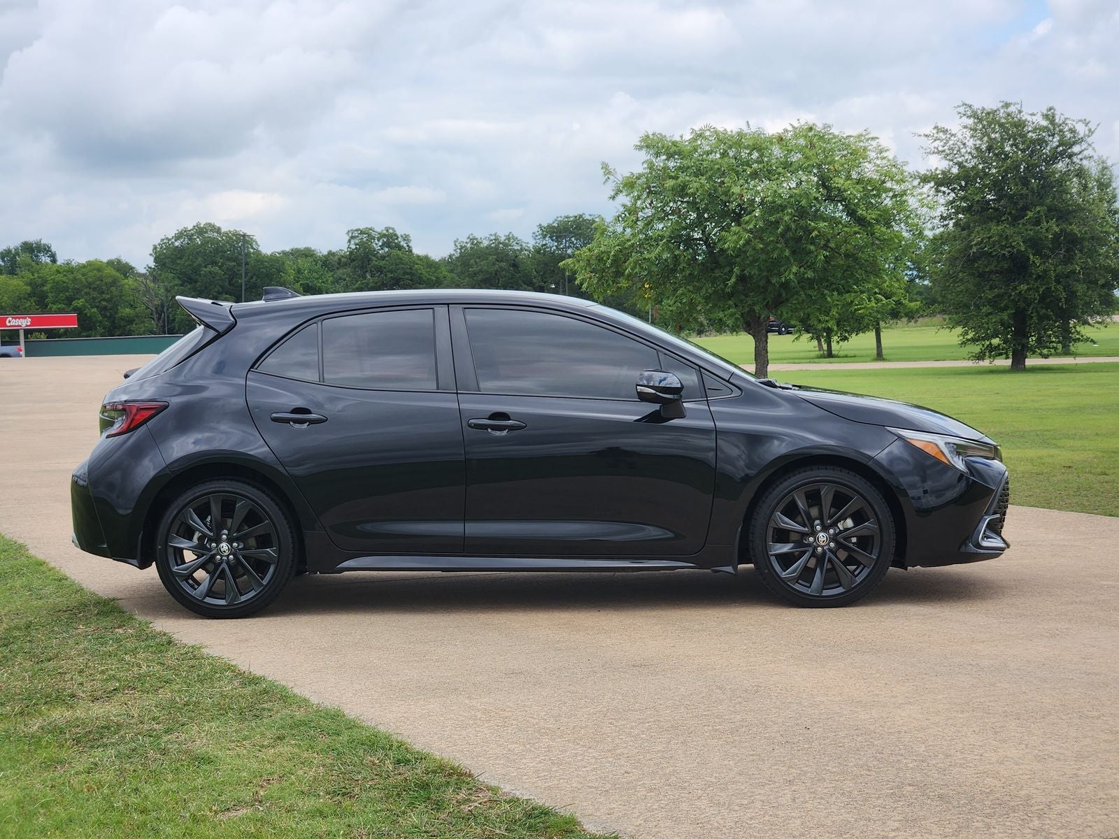 2024 Toyota Corolla Hatchback XSE