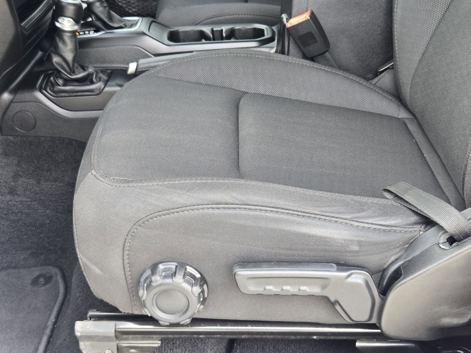 2020 Jeep Wrangler Sport