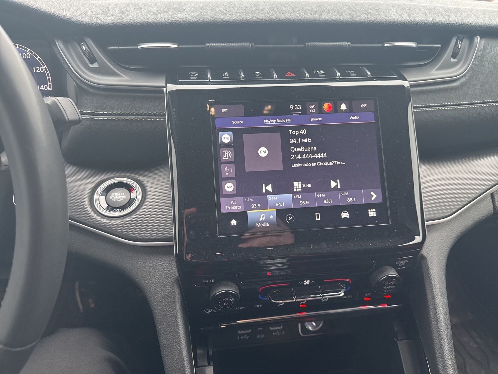 2023 Jeep Grand Cherokee L Laredo