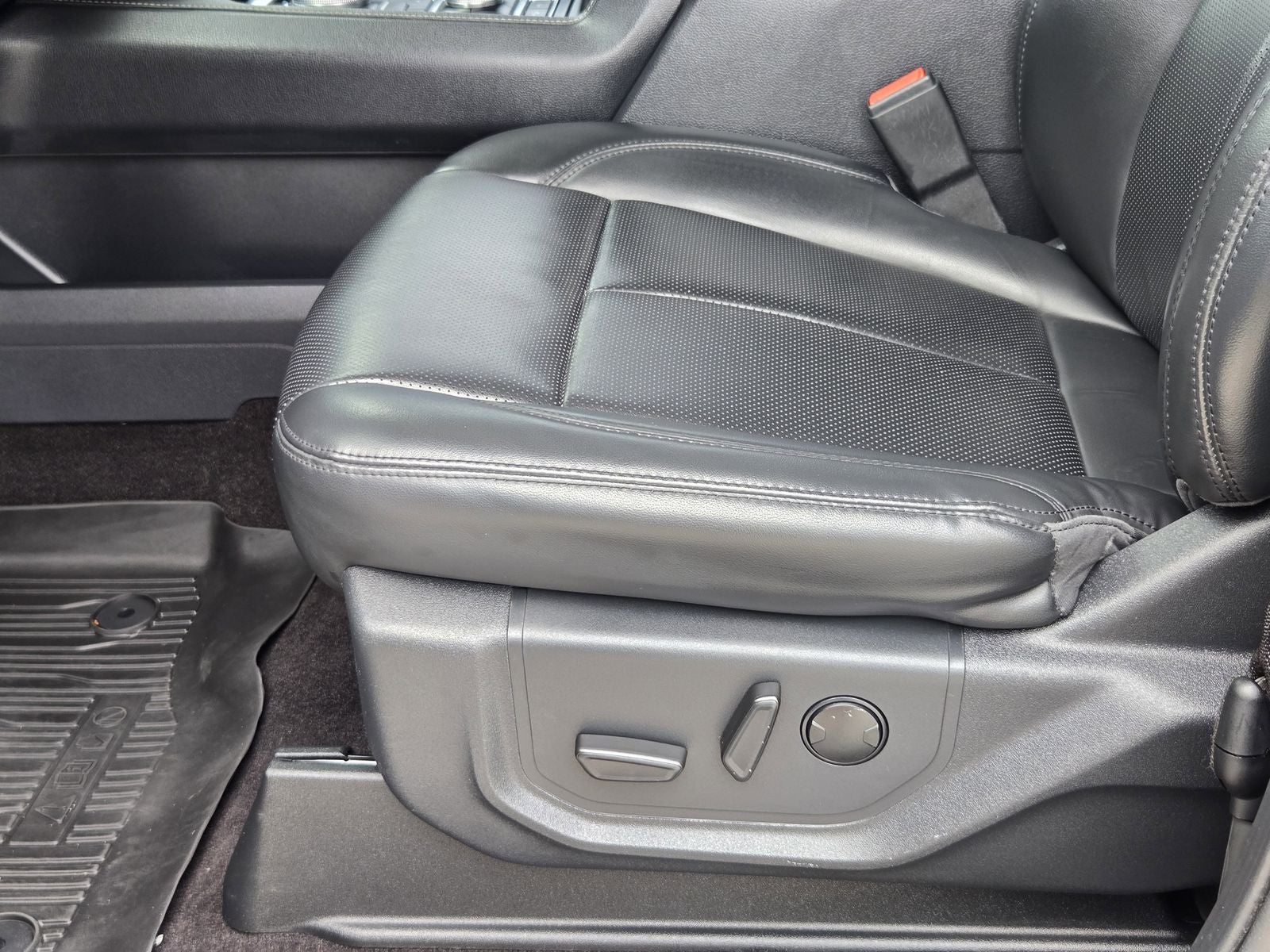 2022 Ford Expedition Max XLT