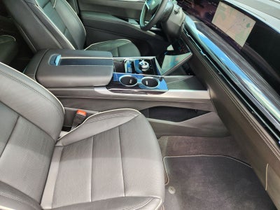 2025 Cadillac Escalade Sport