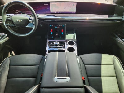2025 Cadillac Escalade Sport