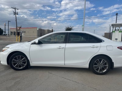 2015 Toyota Camry SE