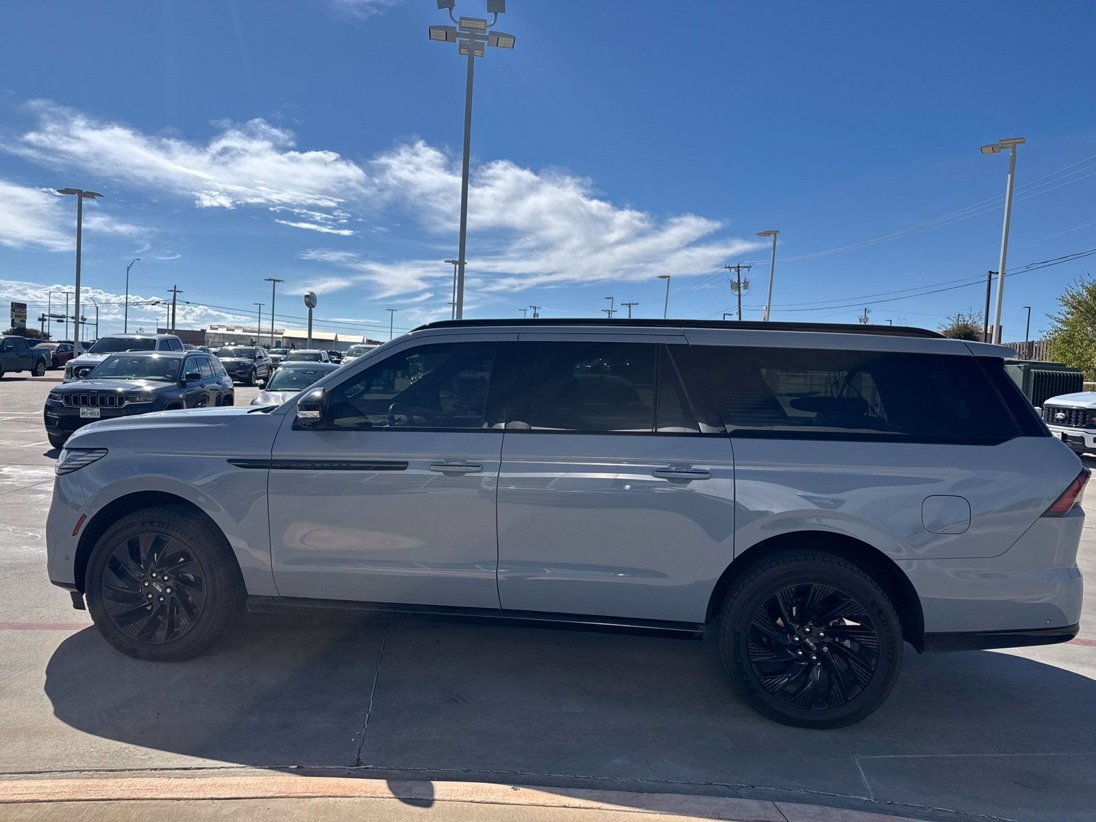 2025 Lincoln Navigator L Reserve