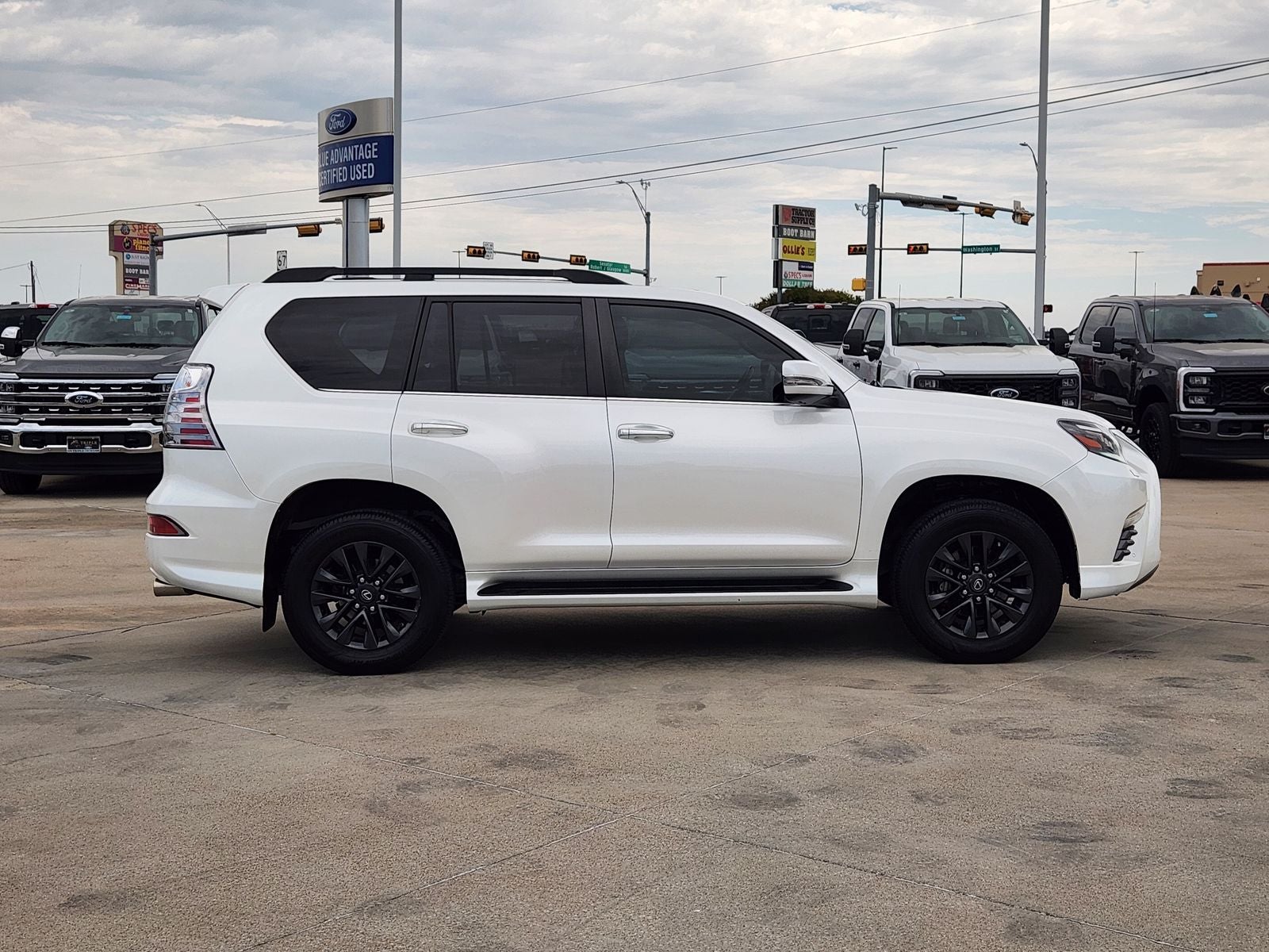 2023 Lexus GX 460