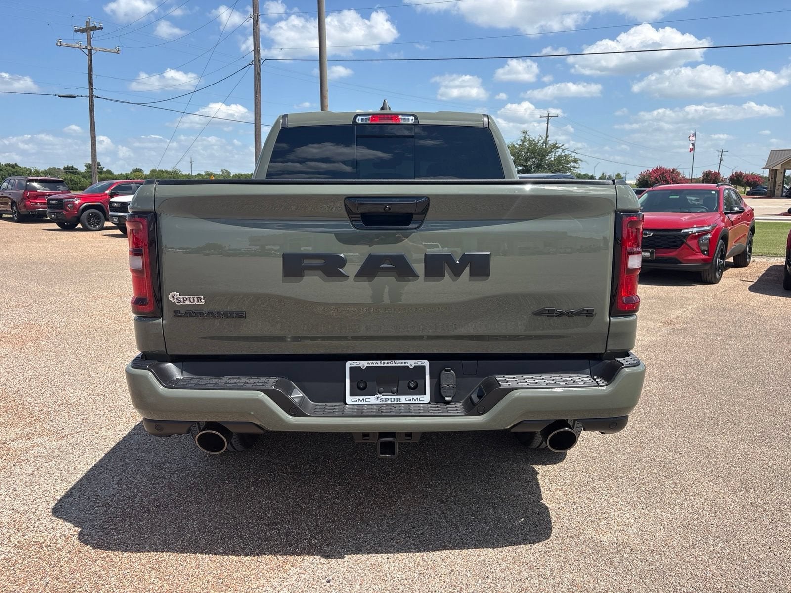 2026 RAM 1500 Laramie Crew Cab 4x4 5'7" Box