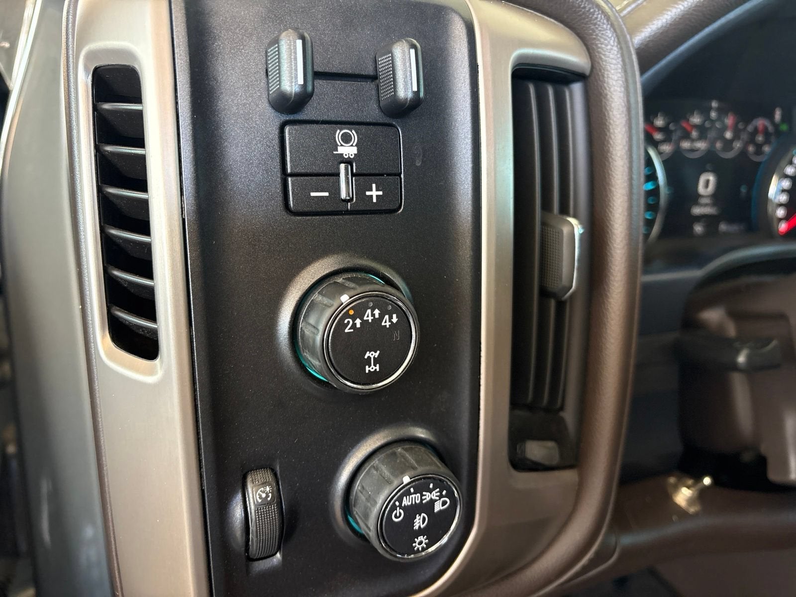 2018 GMC Sierra 3500 HD Denali