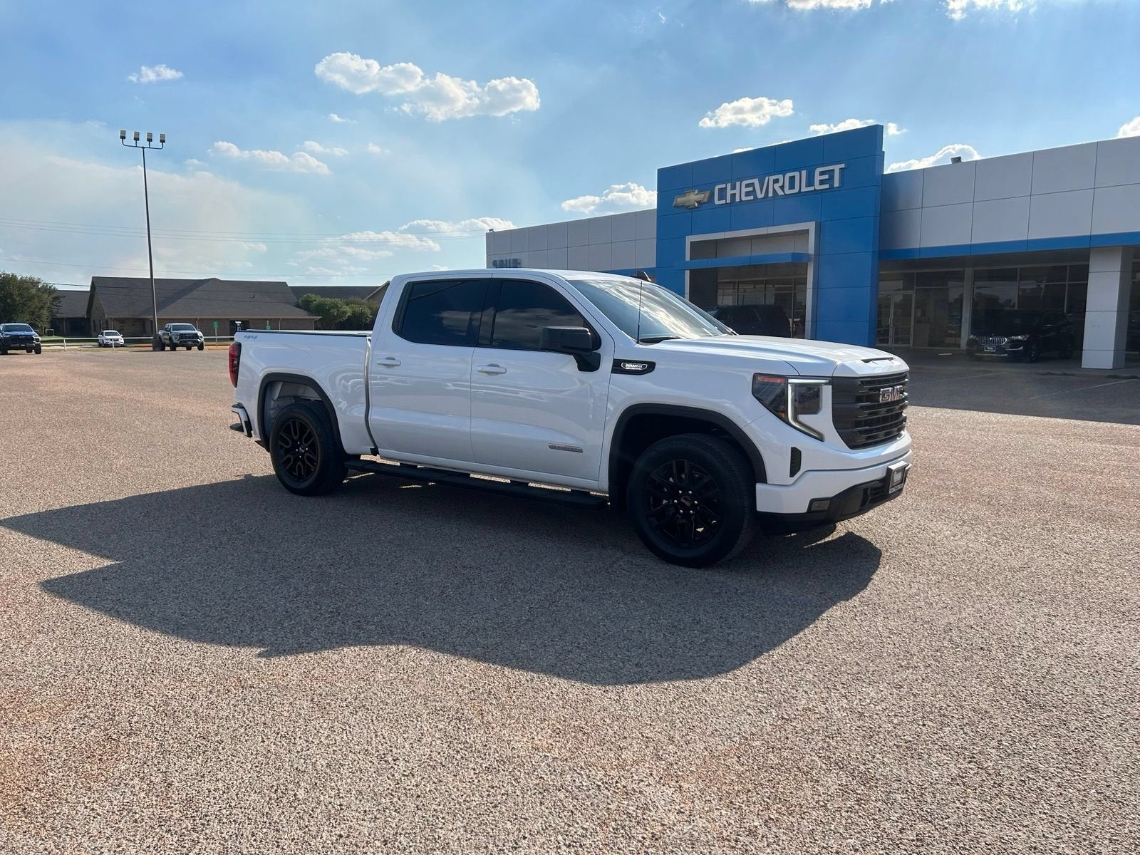 2023 GMC Sierra 1500 Elevation
