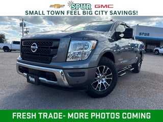 2021 Nissan Titan SV