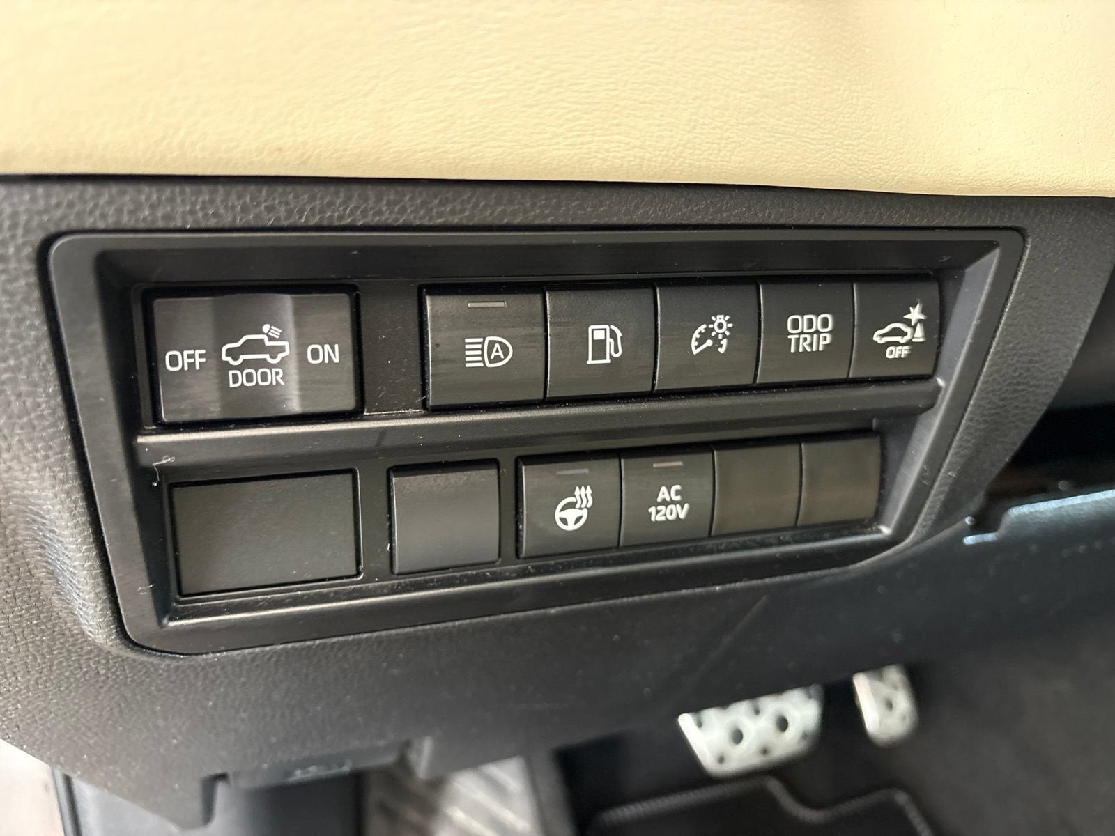 2023 Toyota Tundra Hybrid 1794 Edition