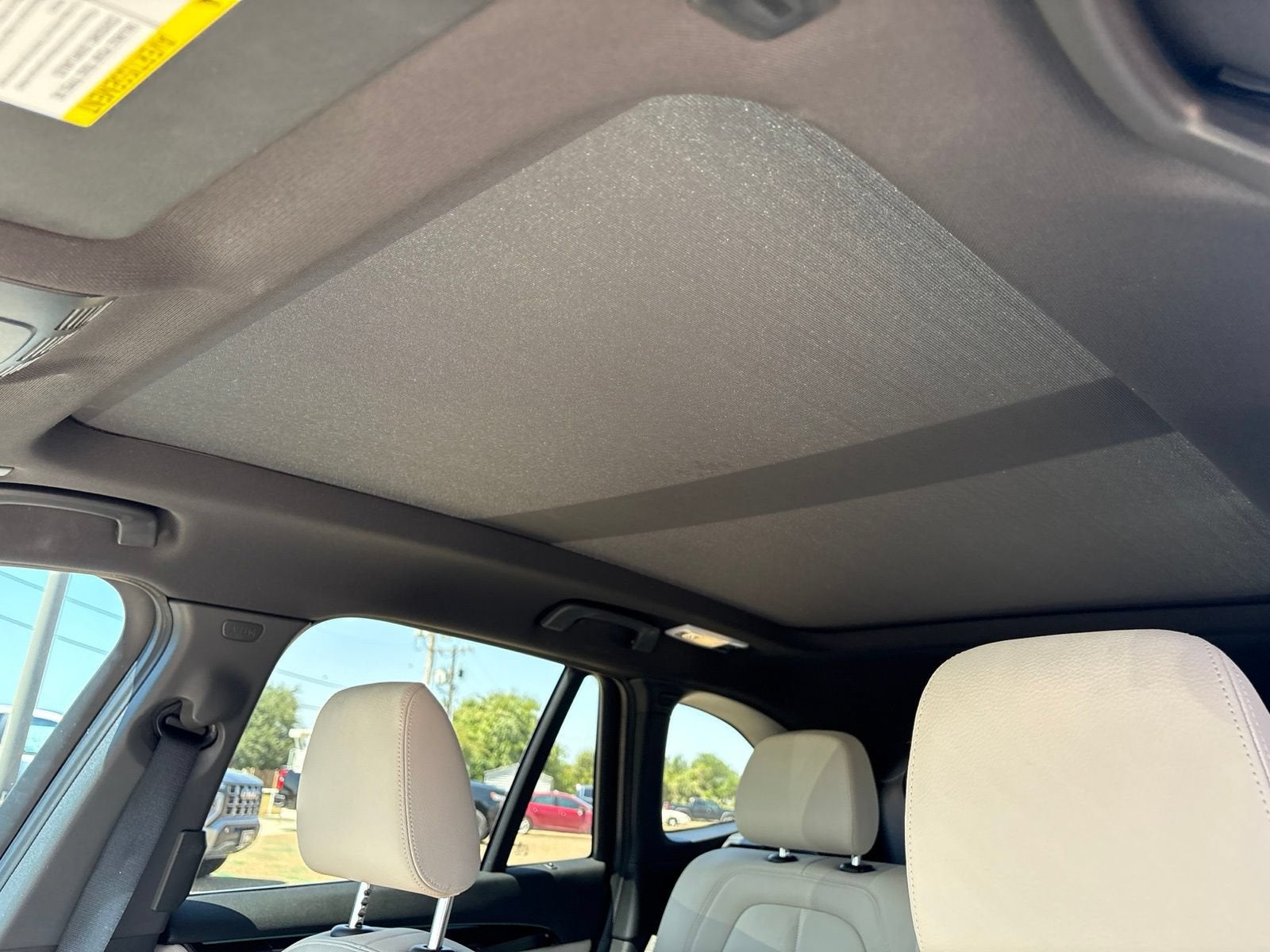 2022 BMW X1 sDrive28i