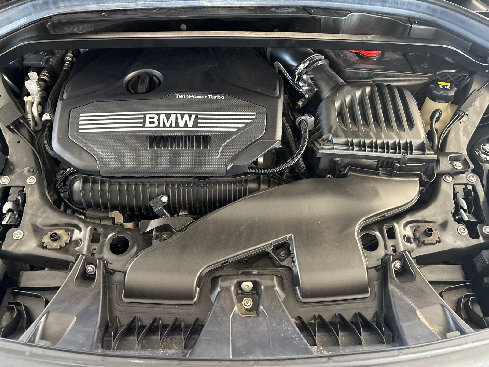 2022 BMW X1 sDrive28i