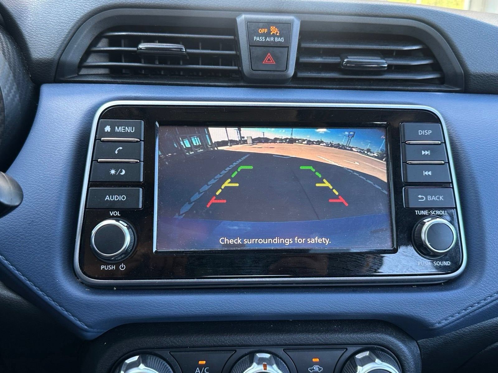 2024 Nissan Versa SV
