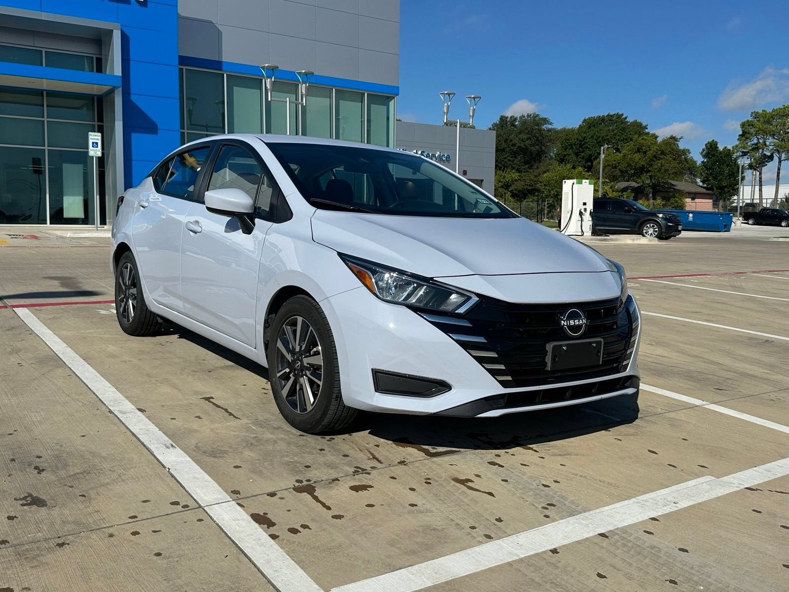 2024 Nissan Versa SV
