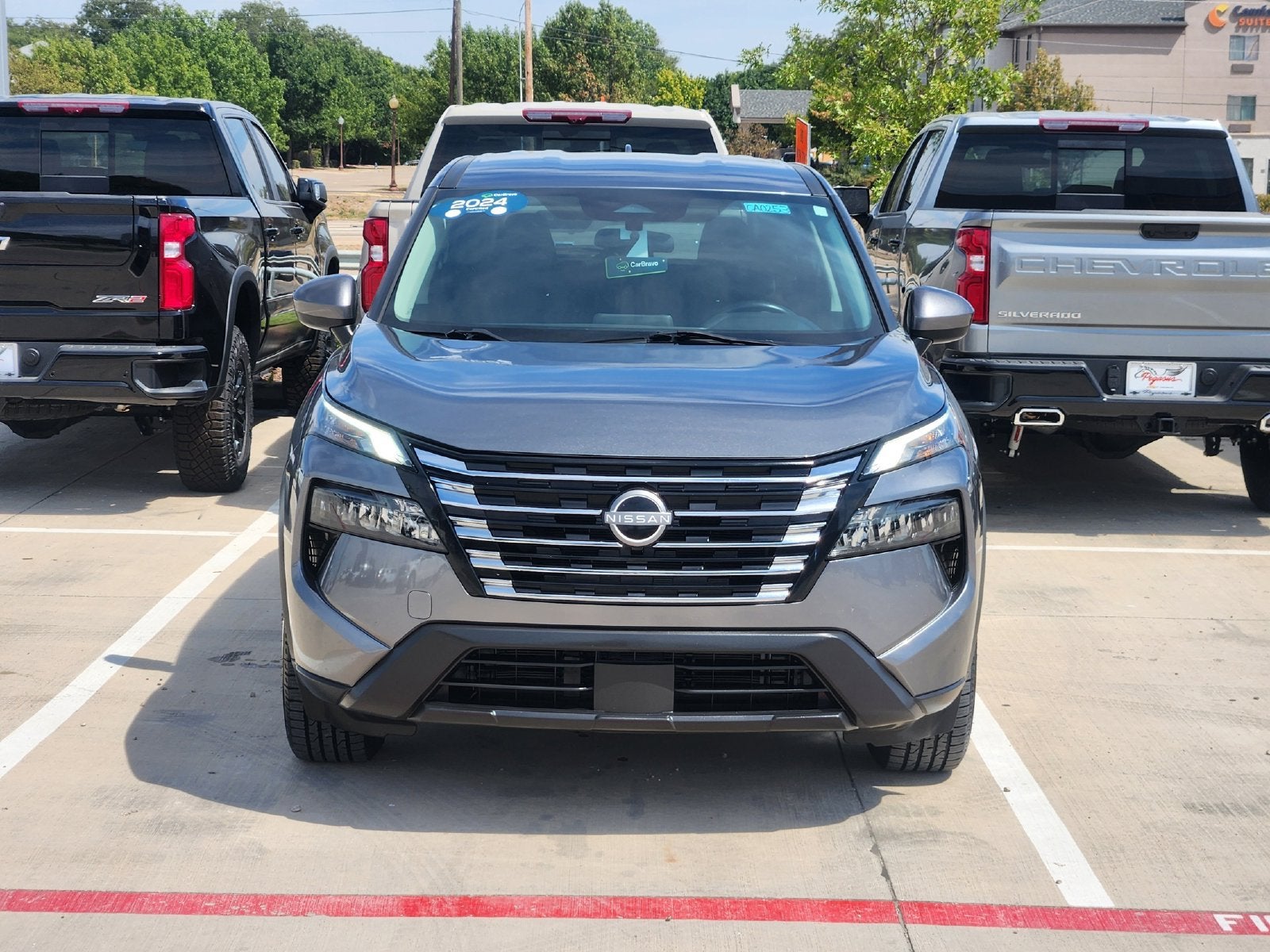 2024 Nissan Rogue SV