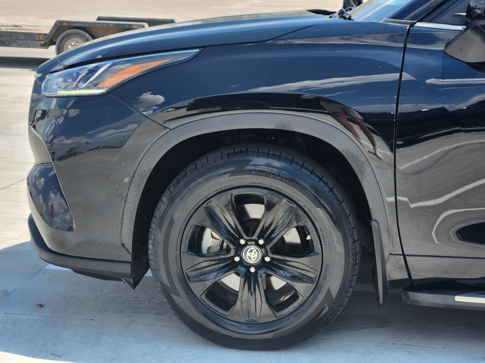2023 Toyota Highlander Hybrid XLE Bronze