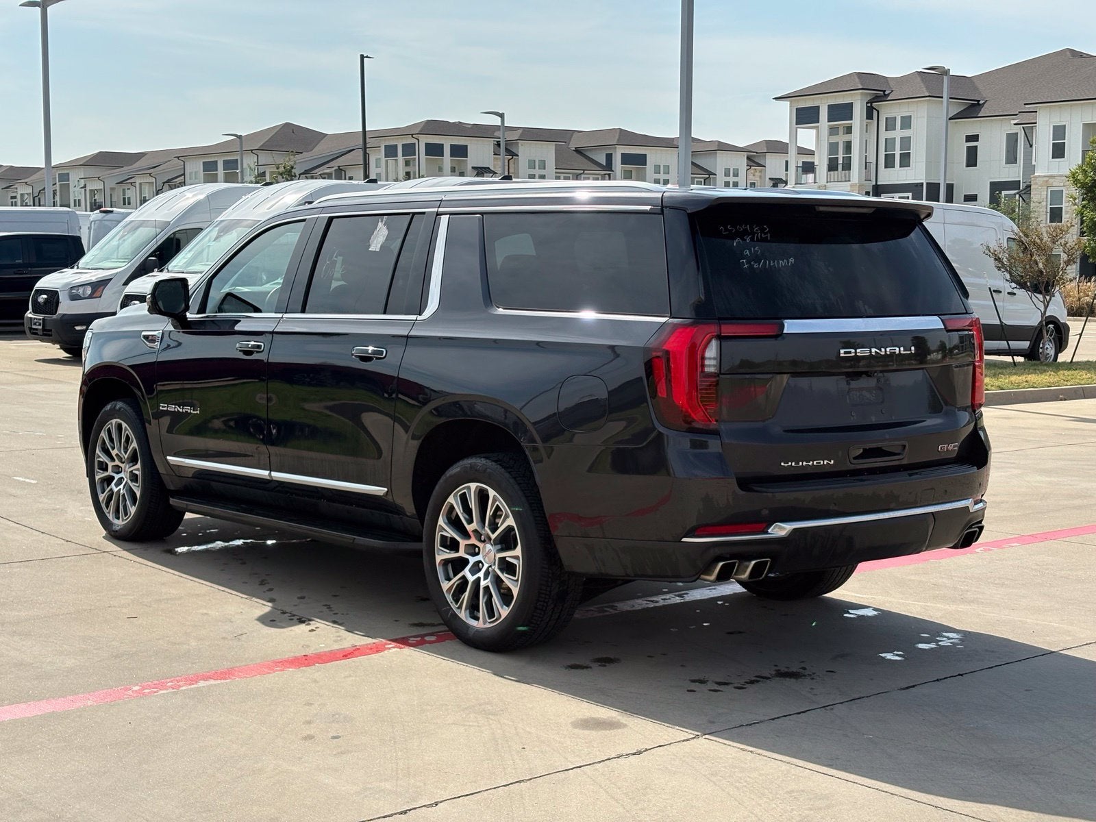 2025 GMC Yukon XL Denali