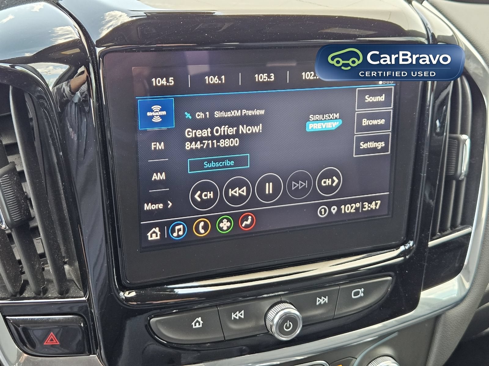 2023 Chevrolet Traverse LT Cloth