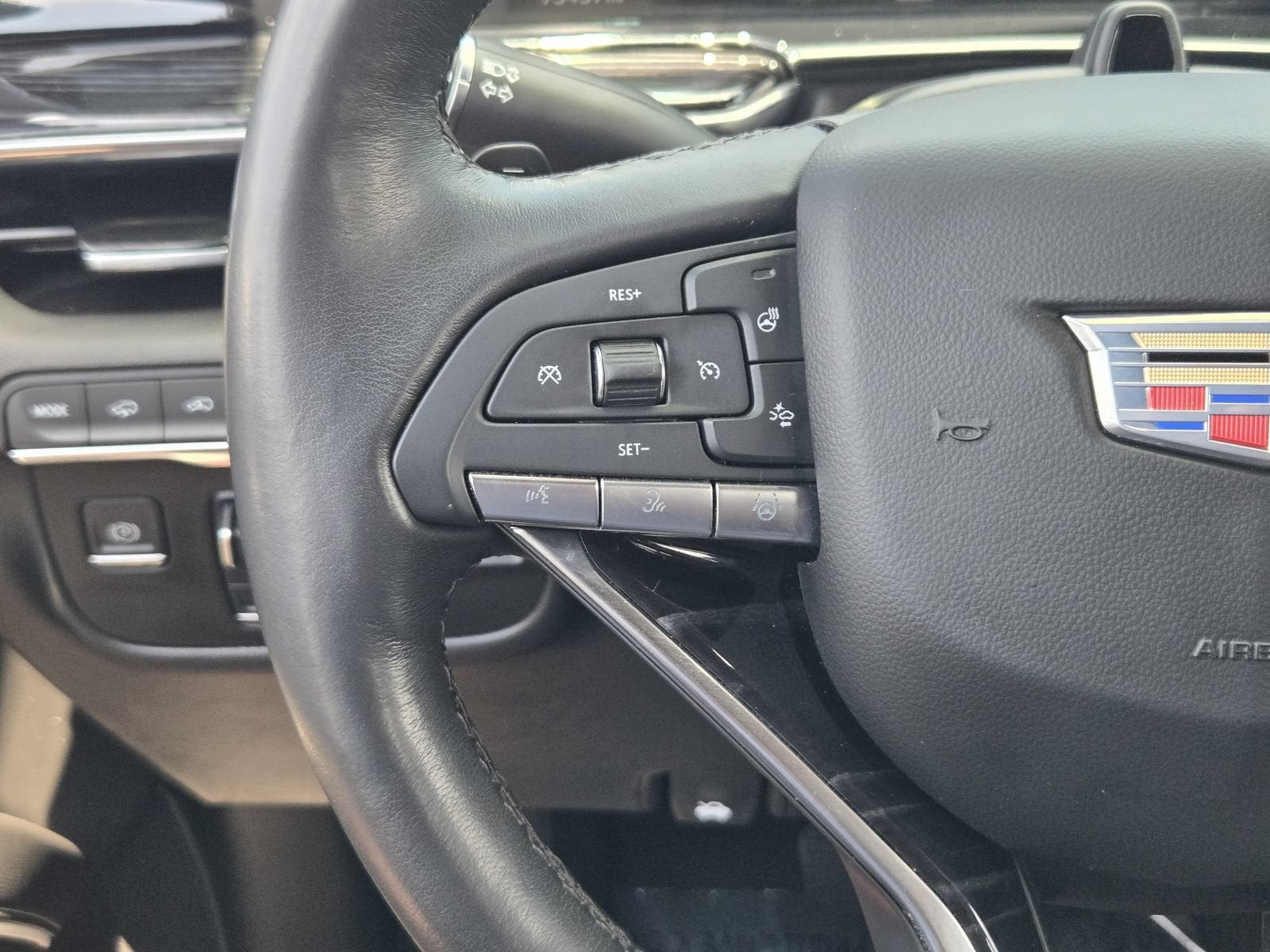 2022 Cadillac Escalade Sport
