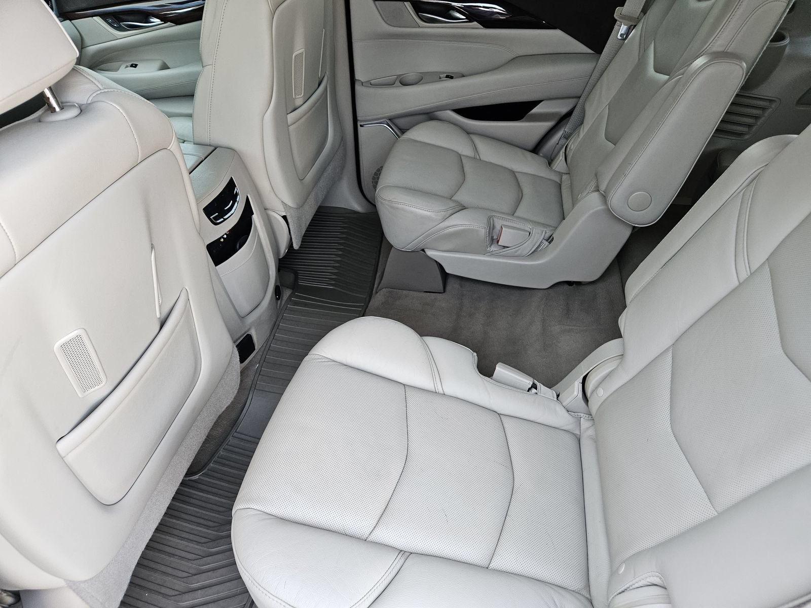 2016 Cadillac Escalade Premium Collection