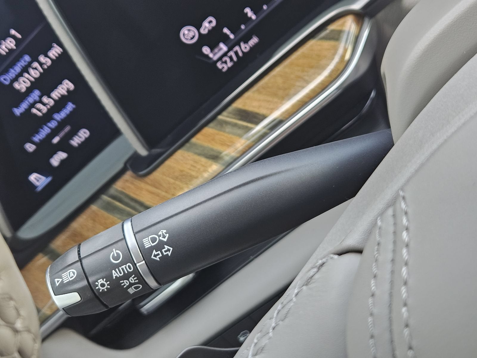 2023 Cadillac Escalade ESV Sport Platinum