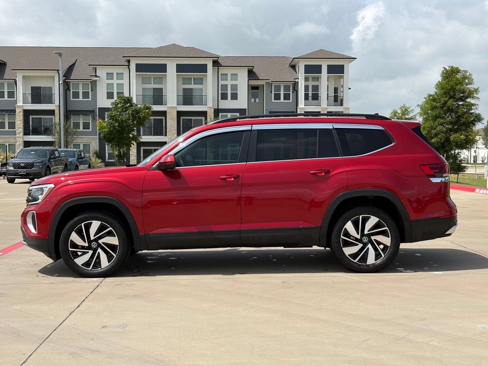 2024 Volkswagen Atlas 2.0T SE w/Technology