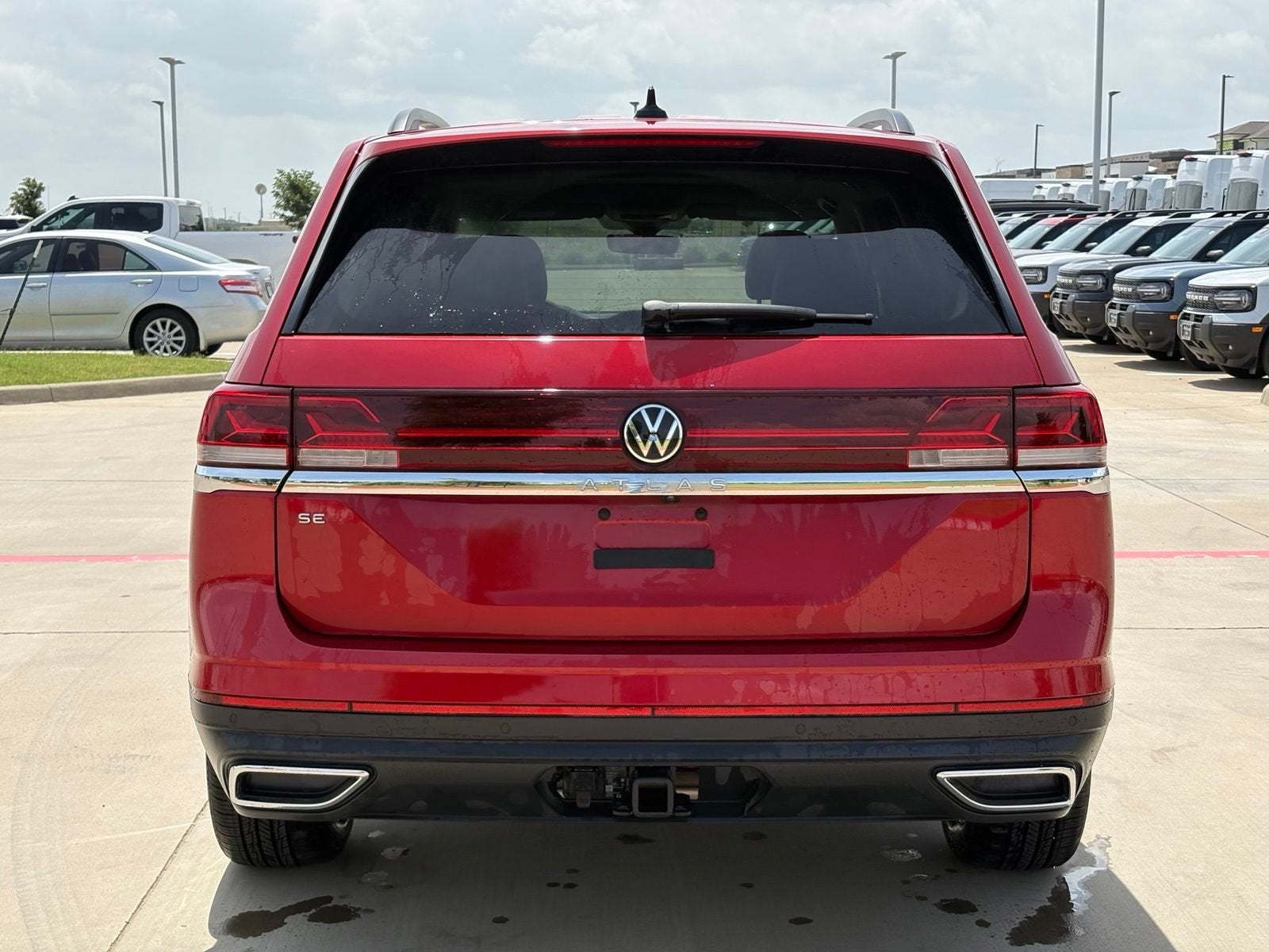 2024 Volkswagen Atlas 2.0T SE w/Technology