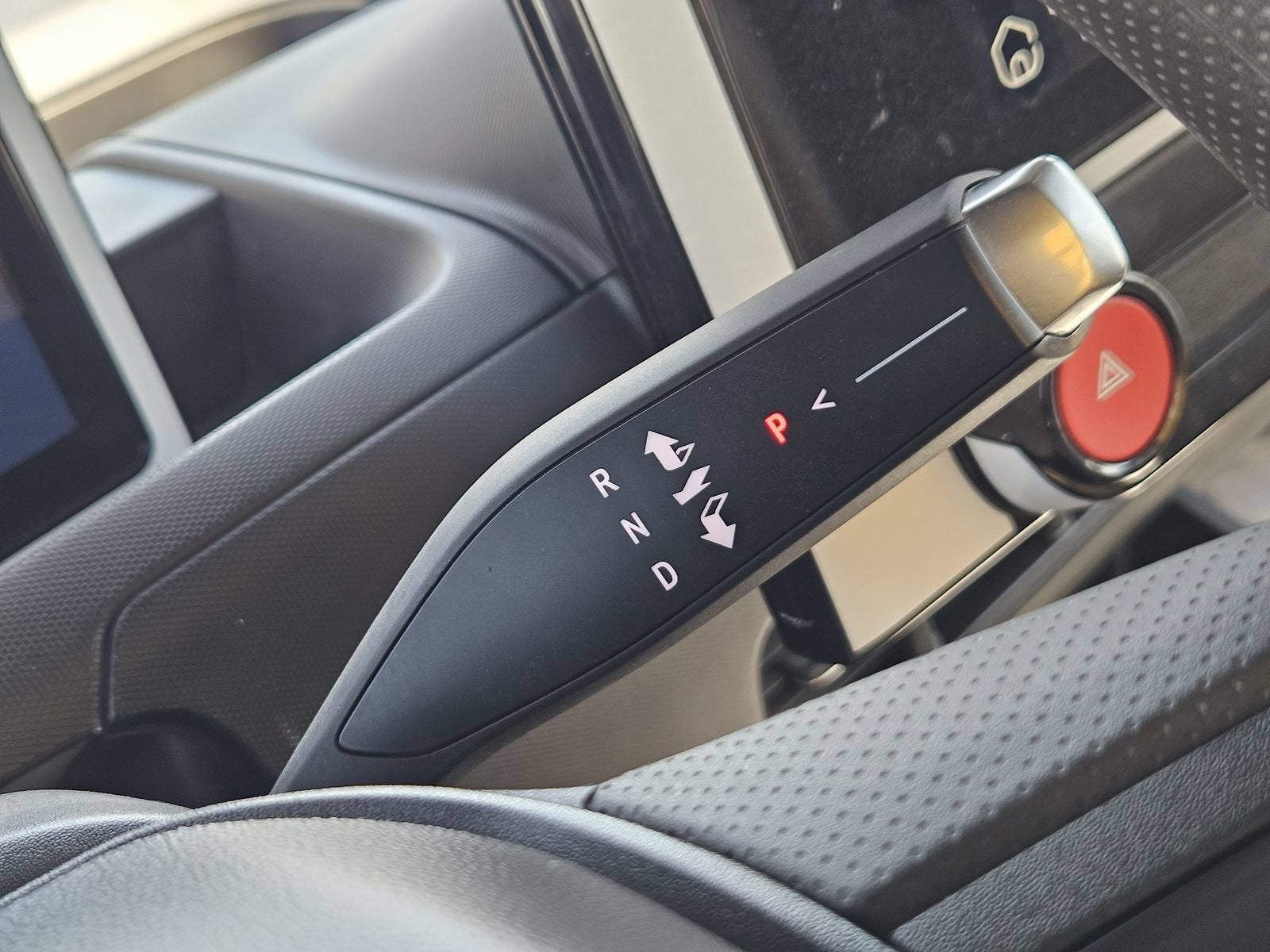 2024 BrightDrop Zevo 600 EJY