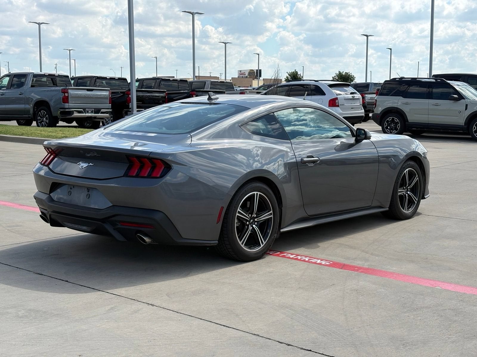 2024 Ford Mustang EcoBoost Fastback
