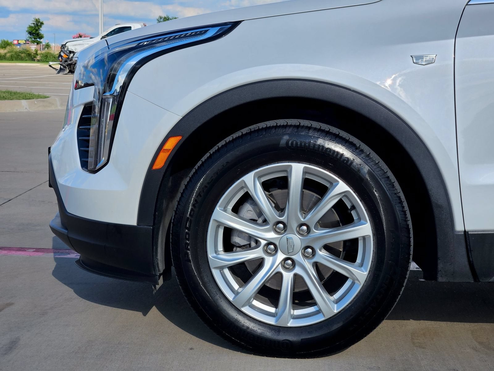 2023 Cadillac XT4 Luxury