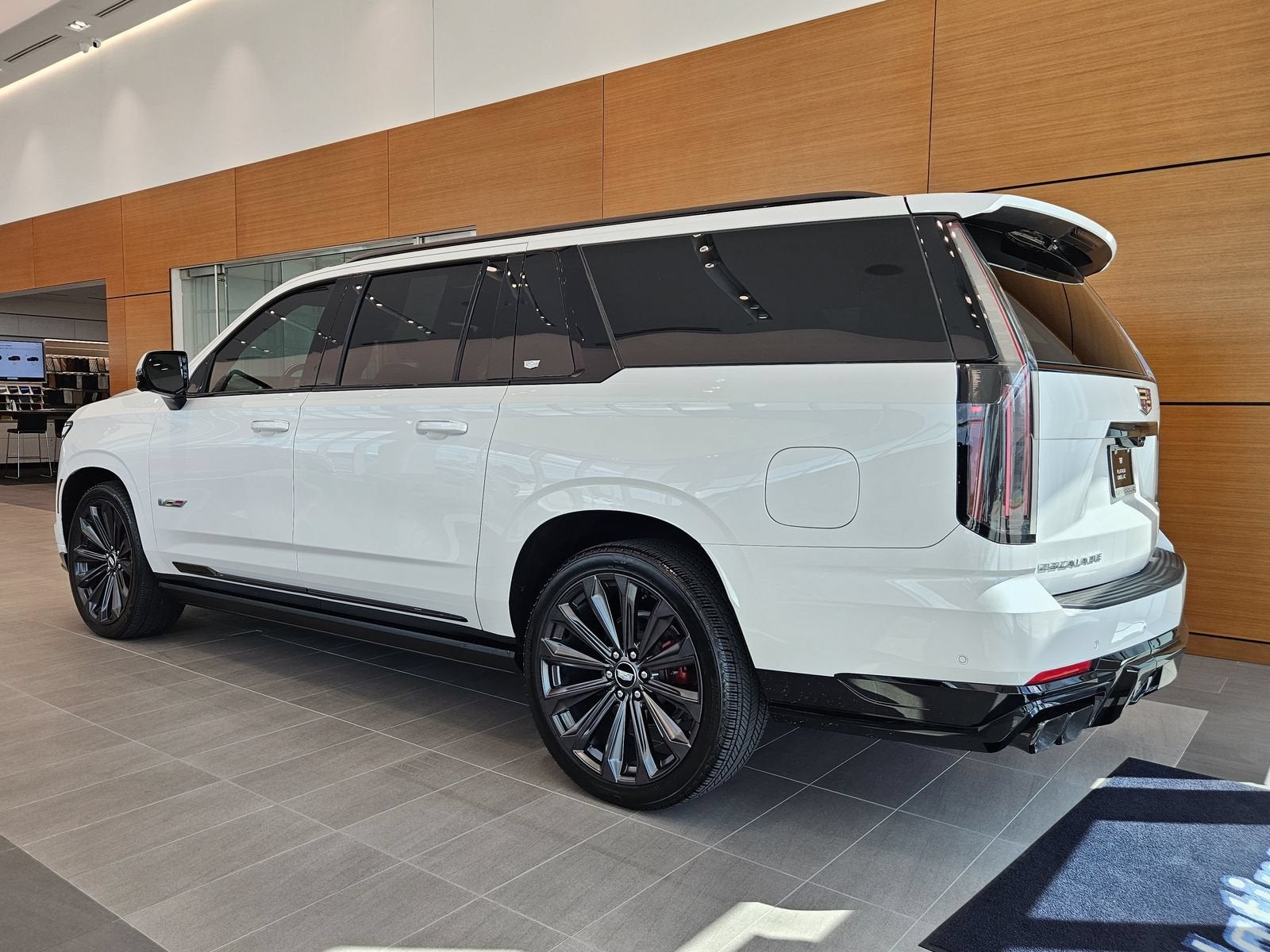 2025 Cadillac Escalade ESV Escalade-V ESV