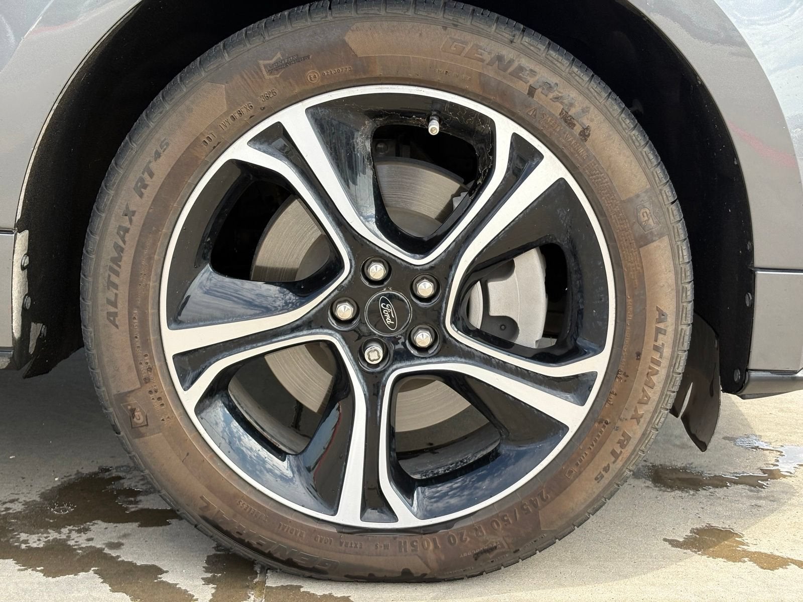2023 Ford Edge ST