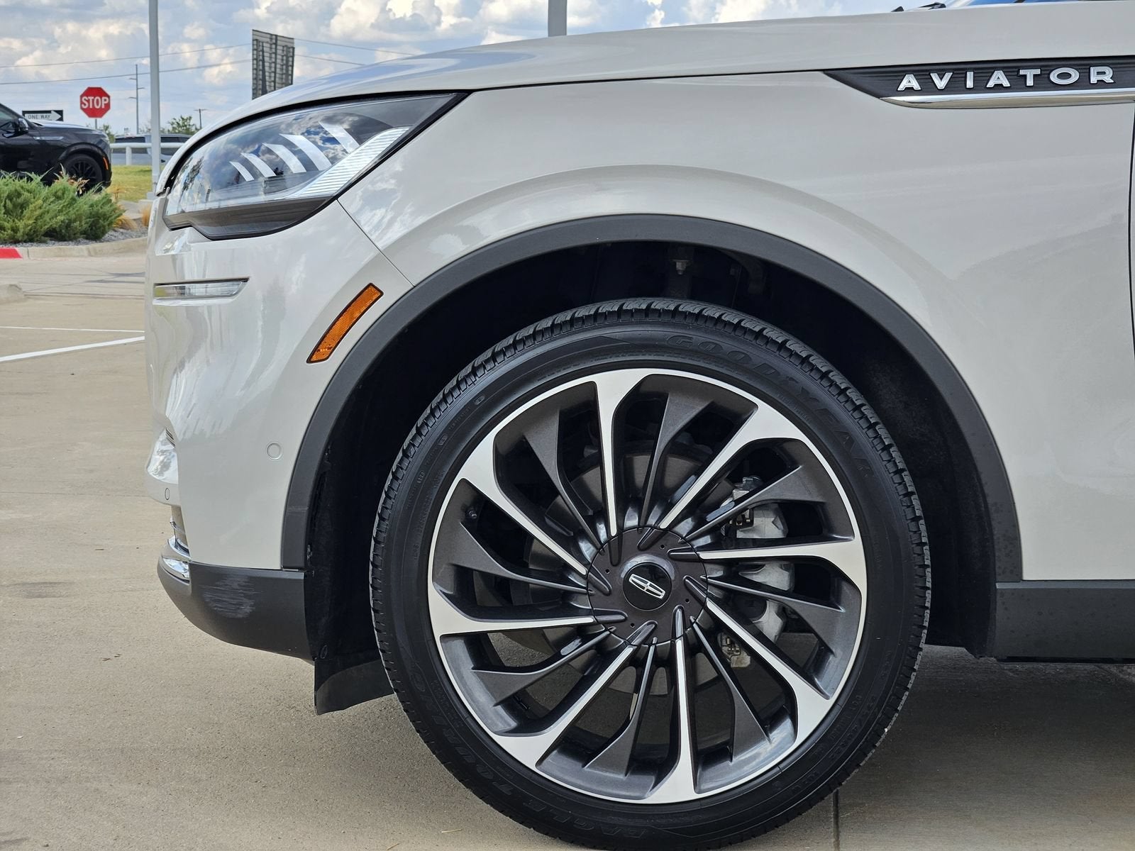 2024 Lincoln Aviator Reserve