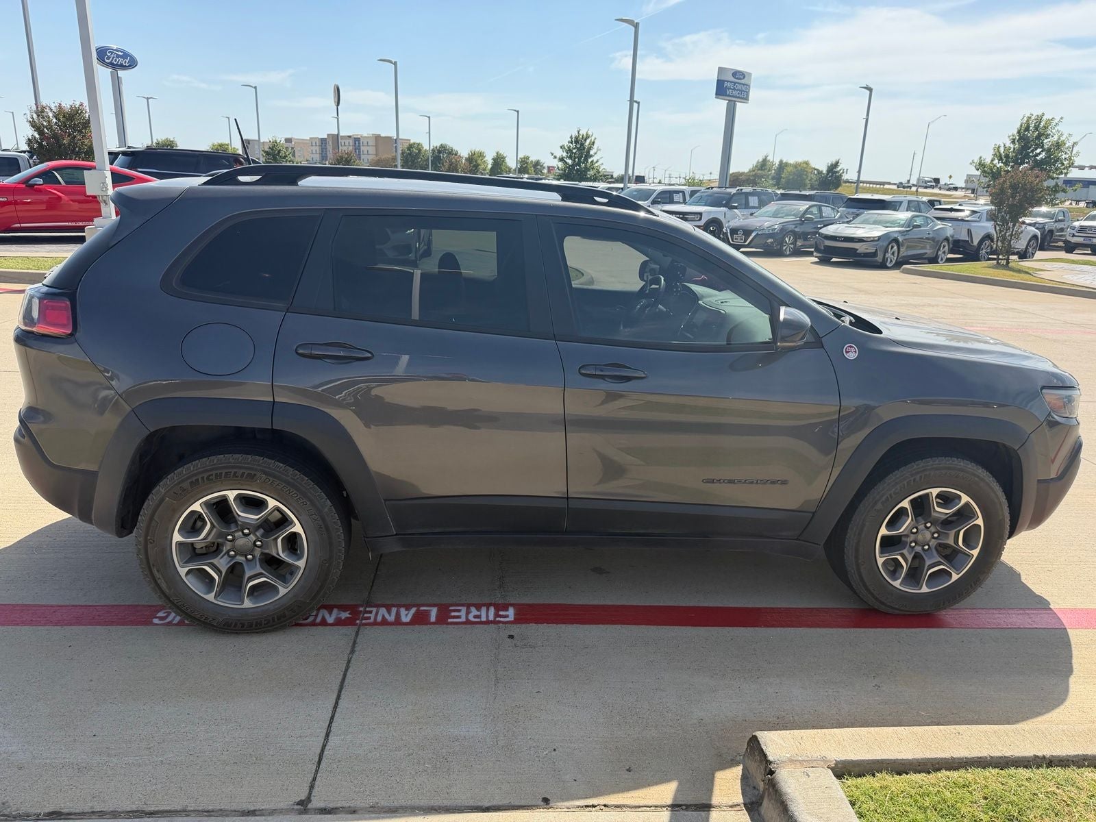 2022 Jeep Cherokee Trailhawk