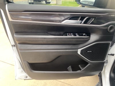 2024 Jeep Wagoneer Base