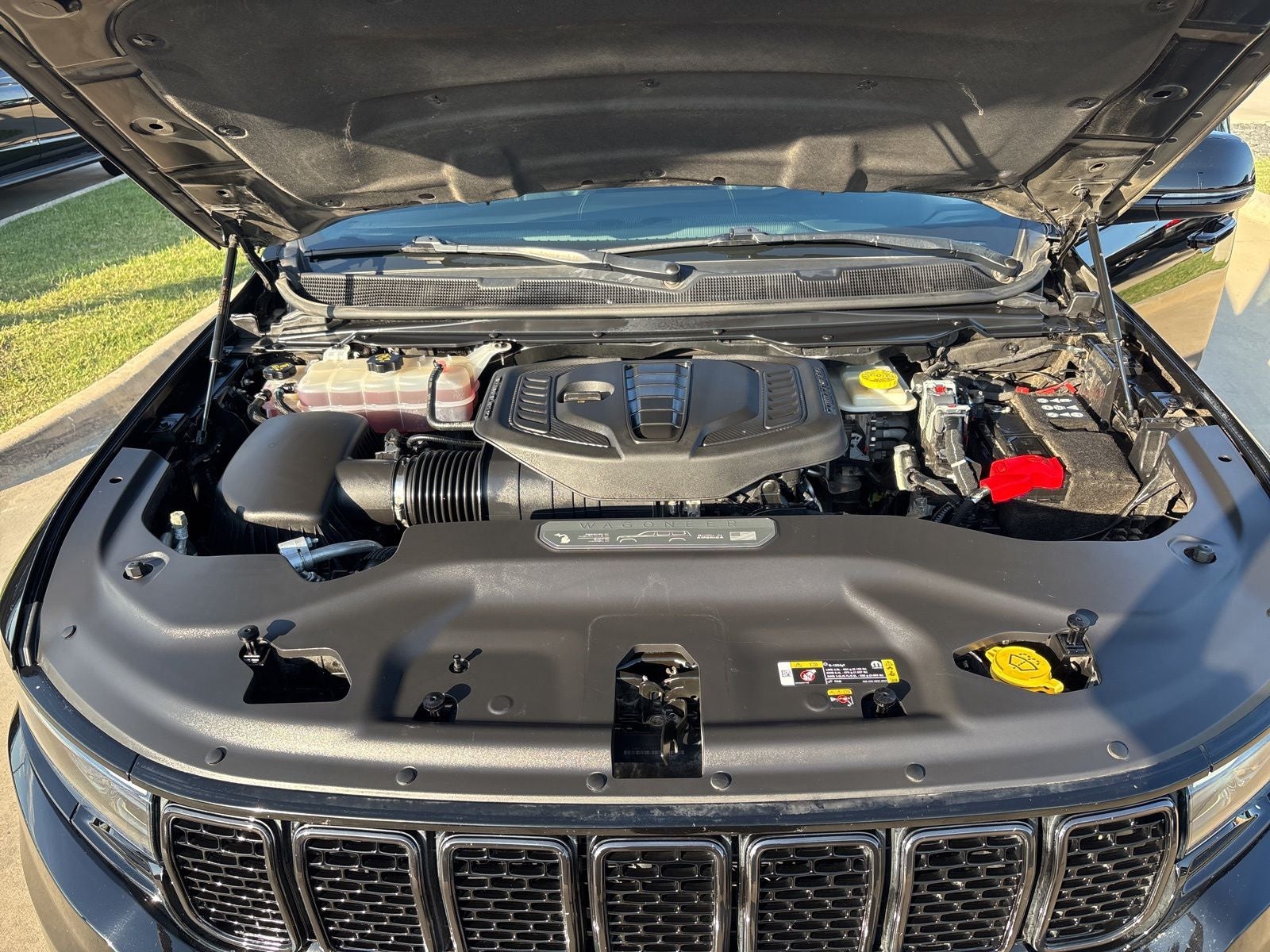 2023 Jeep Wagoneer Series II