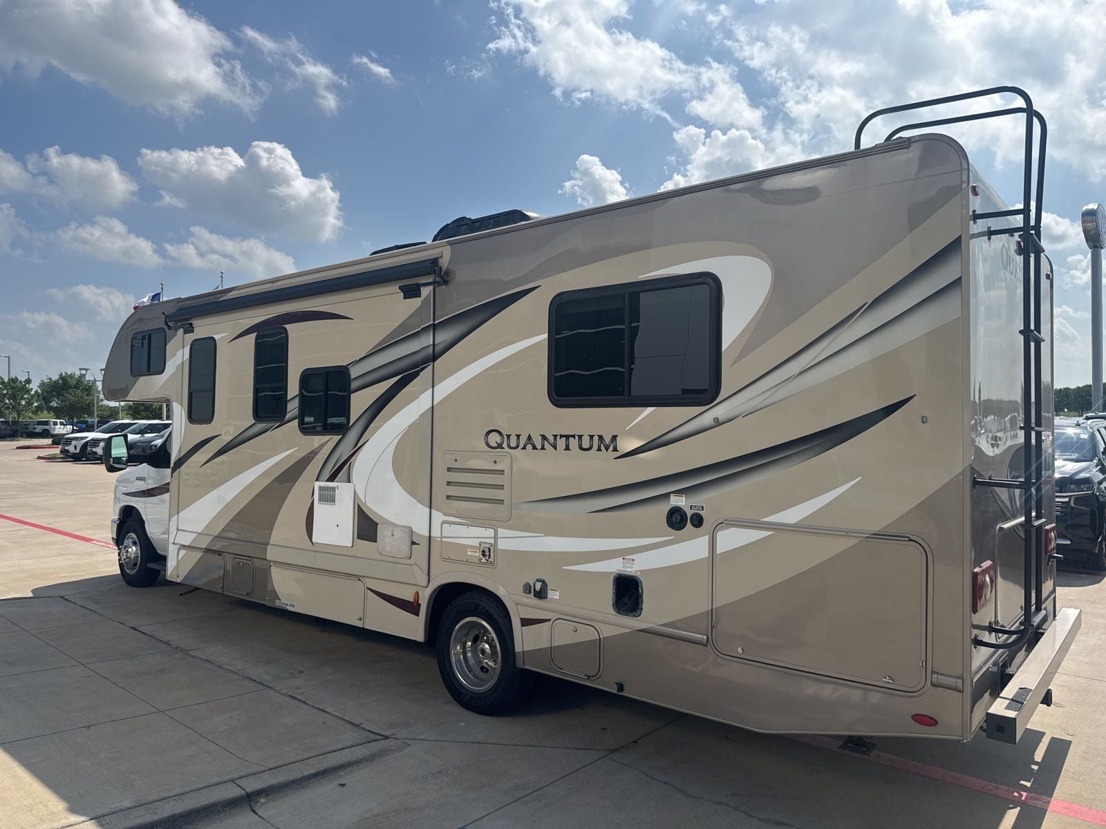 2018 Ford E-450SD Base