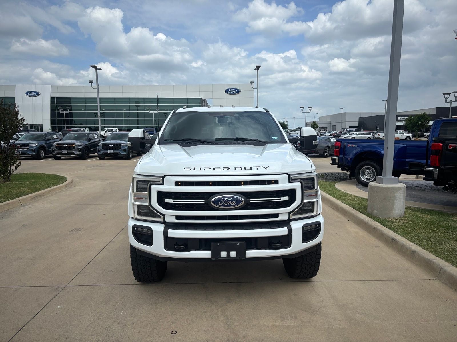 2022 Ford F-250SD Lariat