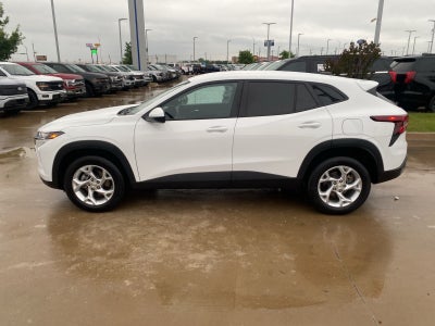 2025 Chevrolet Trax LS