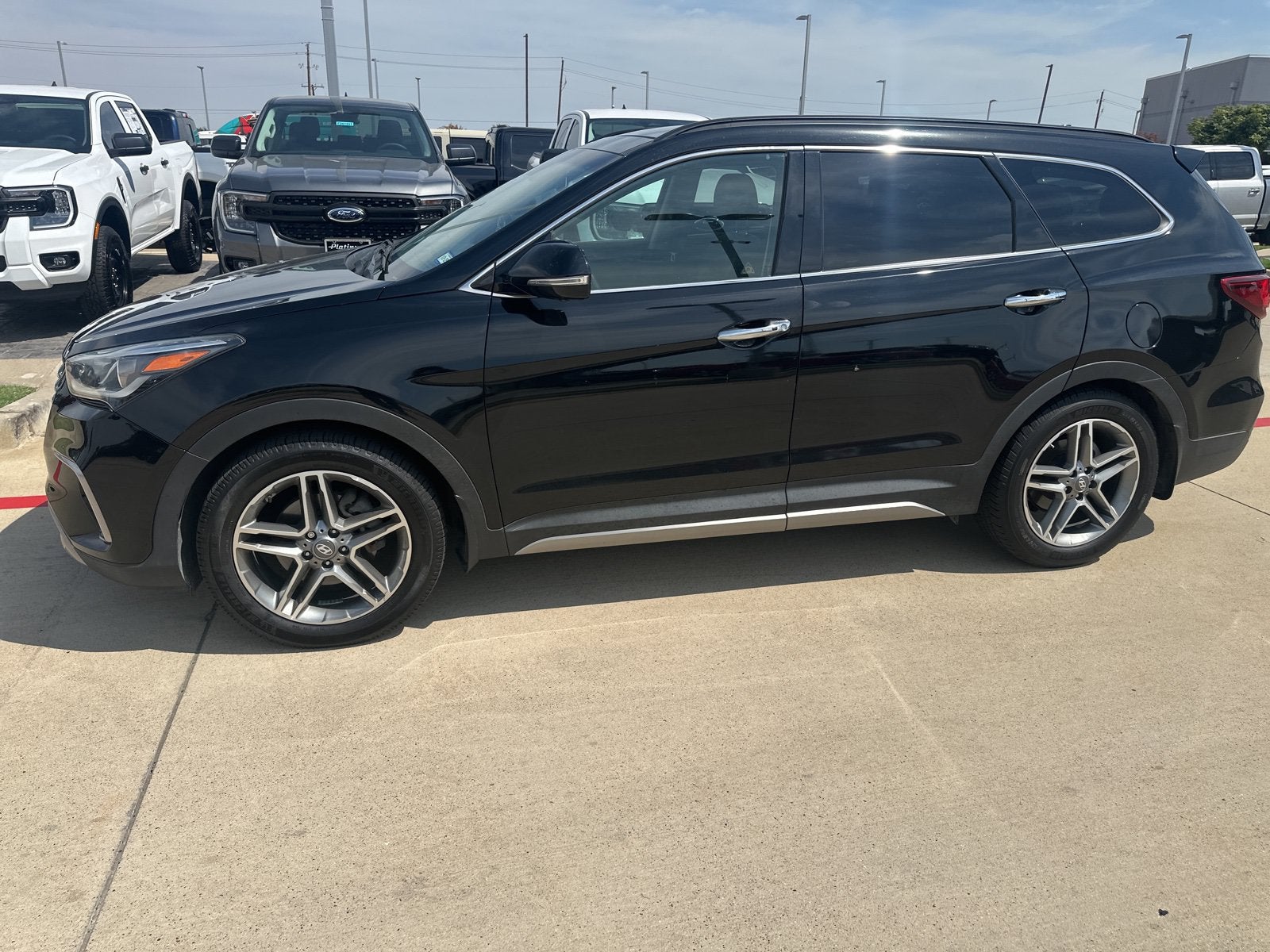 2017 Hyundai Santa Fe Limited Ultimate