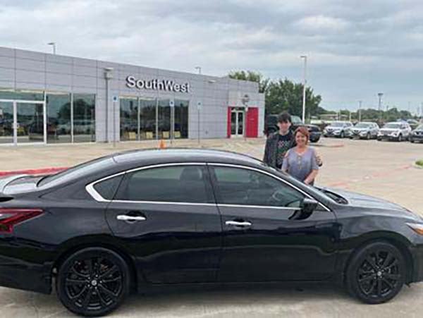 SouthWest Nissan in Weatherford TX